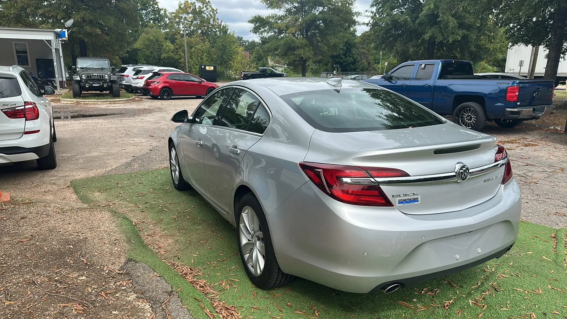 Used 2015 Buick Regal Premium FWD image 7