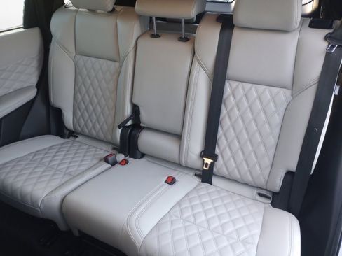 Used 2022 Mitsubishi Outlander SEL image 15