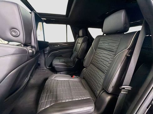 Used 2024 Cadillac Escalade Sport Platinum w/ LPO, ONYX Package AWD/4WD image 28
