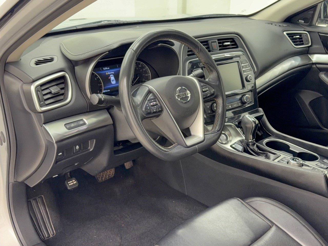 Used 2020 Nissan Maxima 3.5 SL w/ Floor Mat Group FWD image 4