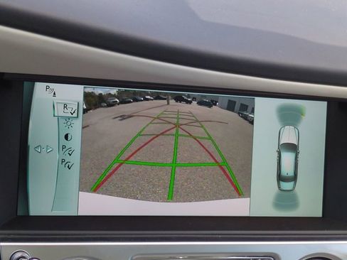 Used 2016 Rolls-Royce Ghost image 21