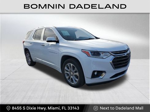 Used 2021 Chevrolet Traverse Premier image 1