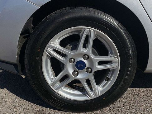 Used 2019 Ford Fiesta SE image 14