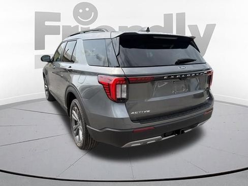 Used 2026 Ford Explorer Active w/ Active Comfort Package AWD/4WD image 5