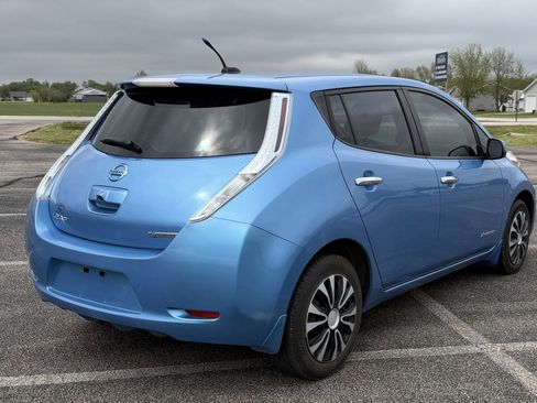Used 2014 Nissan Leaf S FWD image 3