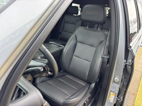 Used 2023 Chevrolet Tahoe High Country image 23