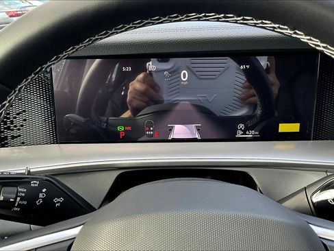 New 2026 Volkswagen Tiguan SE image 11