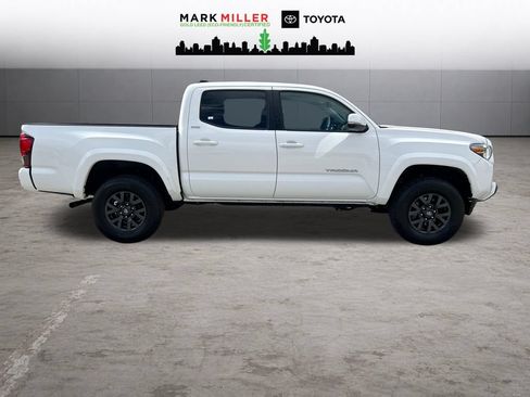Certified 2023 Toyota Tacoma SR5 AWD/4WD image 7