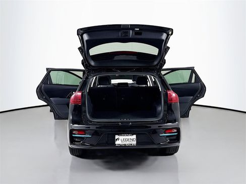Used 2022 Kia Niro EX Premium w/ Cold Weather Package image 25
