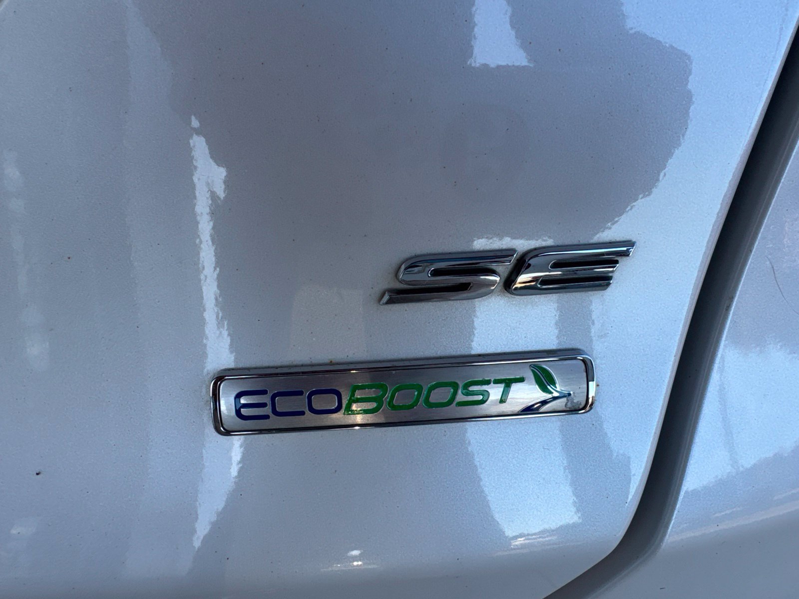 Used 2016 Ford Fusion SE w/ Equipment Group 202A FWD image 14