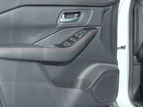 New 2026 Nissan Rogue SV AWD/4WD image 23