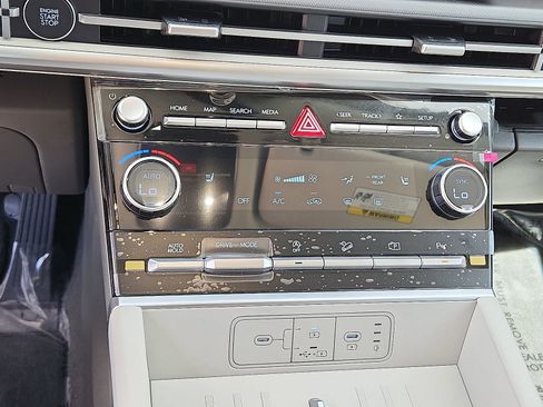 New 2026 Hyundai Santa Fe SEL image 14