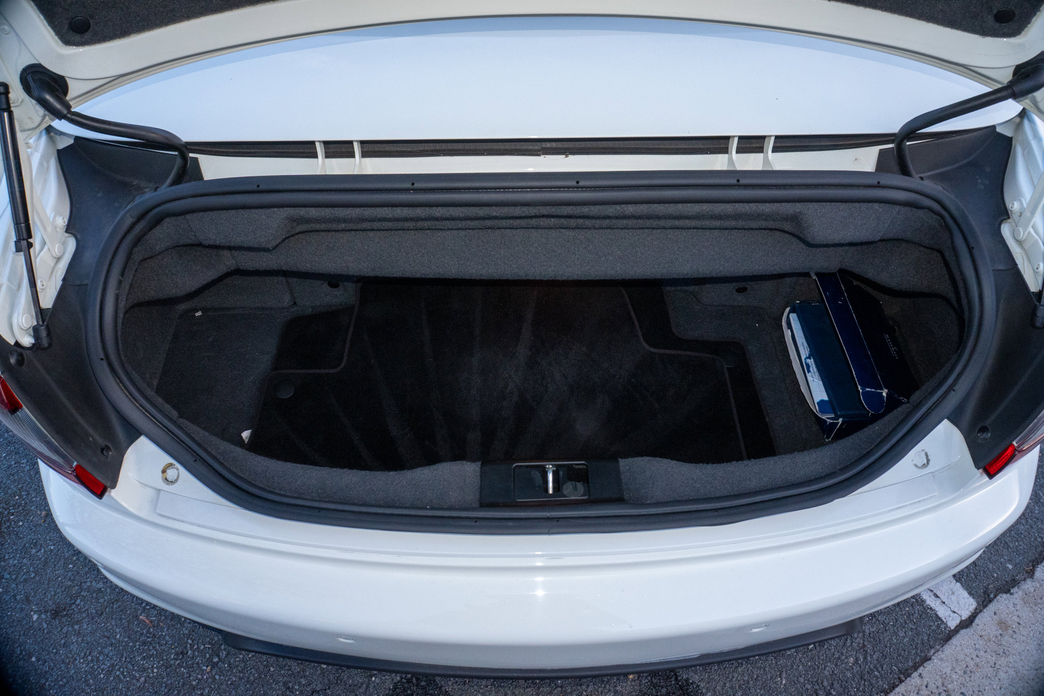 Used 2013 Maserati GranTurismo Sport RWD image 26