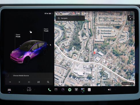 Used 2022 Tesla Model Y Performance AWD/4WD image 38