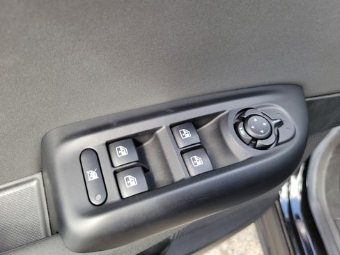 Used 2024 Alfa Romeo Tonale Ti w/ Premium Interior Package image 25