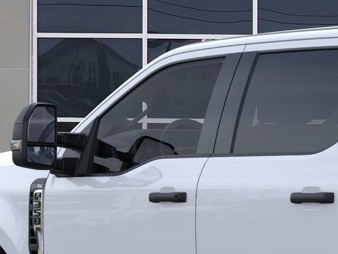 New 2026 Ford F350 4x4 Crew Cab DRW Super Duty image 20