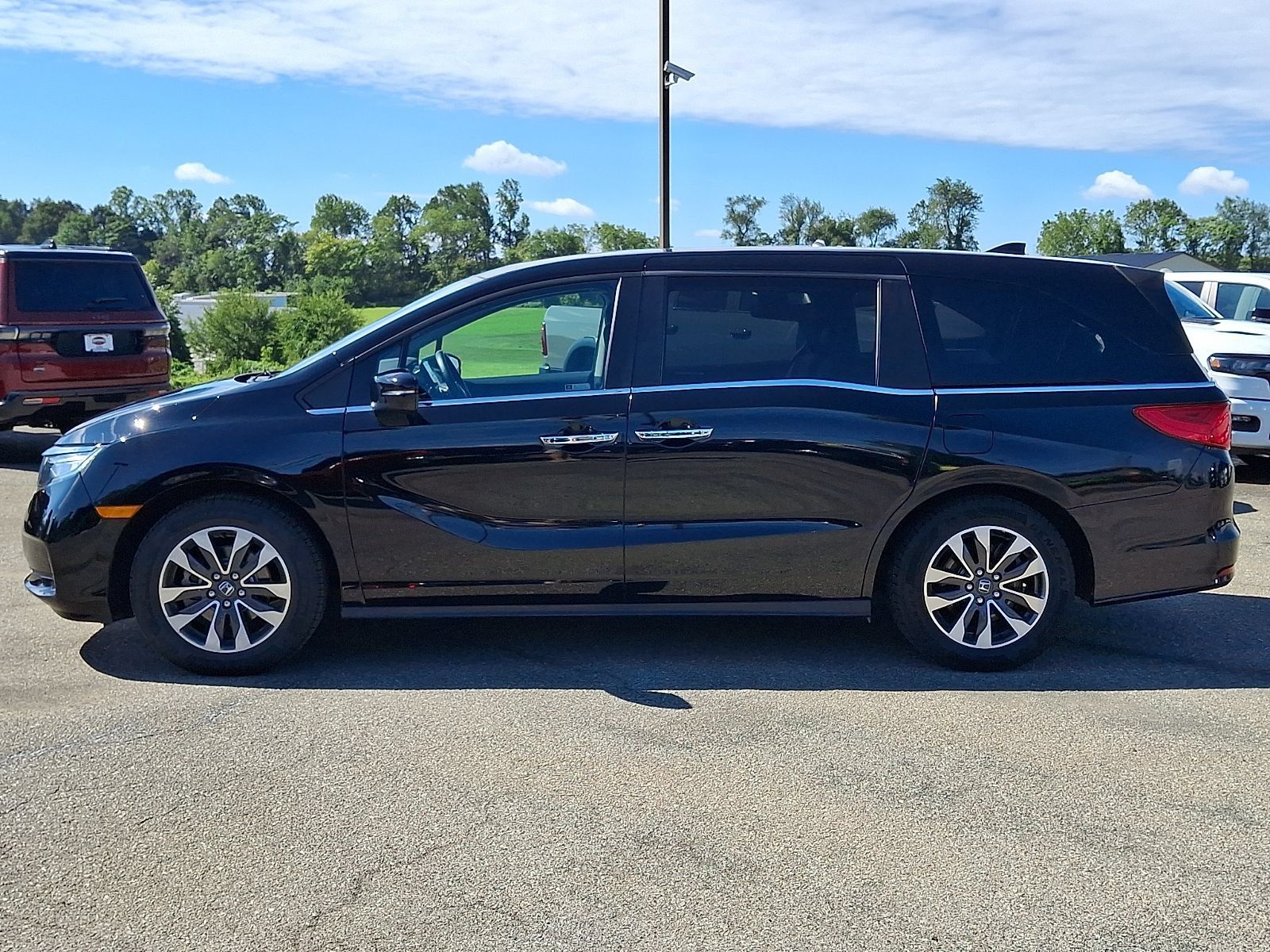 Used 2021 Honda Odyssey EX-L image 4