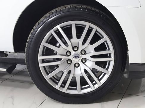 Used 2022 Ford Expedition Limited image 17