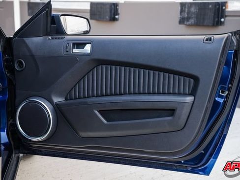 Used 2010 Ford Mustang Shelby GT500 RWD image 68