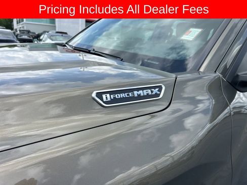 Used 2026 Toyota Tacoma Limited AWD/4WD image 2
