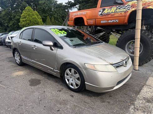 Used 2006 Honda Civic LX image 2