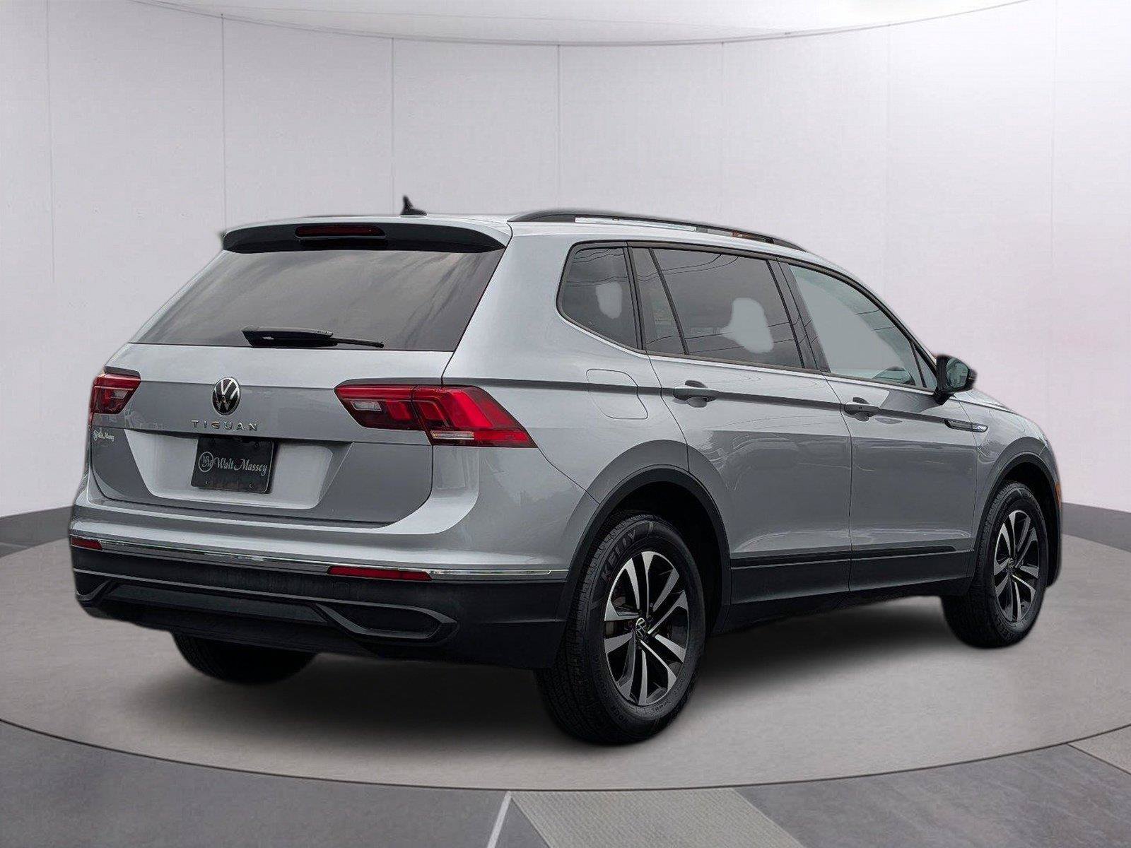 Used 2023 Volkswagen Tiguan S FWD image 5