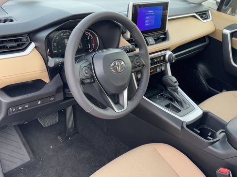 New 2025 Toyota RAV4 XLE image 16
