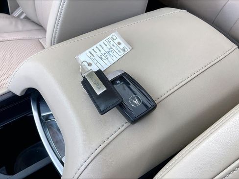 Used 2019 Acura RDX AWD w/ Technology Package image 13