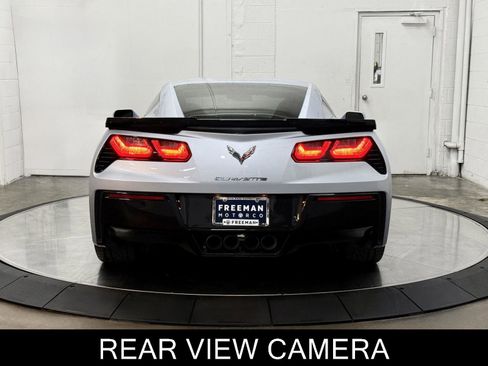 Used 2017 Chevrolet Corvette Stingray Coupe w/ 1LT RWD image 8