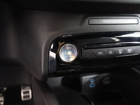 Used 2023 Ford Escape ST-Line Select w/ Tech Pack #2 AWD/4WD image 40