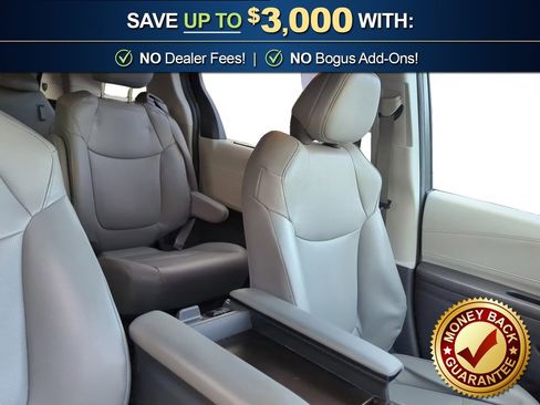 Used 2022 Toyota Sienna XLE image 23