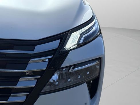 New 2026 Nissan Rogue Platinum AWD/4WD image 47