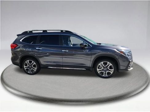 Used 2024 Subaru Ascent Touring image 13