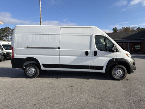 Used 2025 RAM ProMaster 2500 image 5