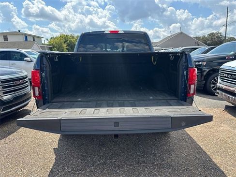 Used 2018 Ford F150 Limited w/ Trailer Tow Package image 9