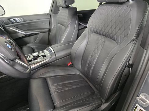 Used 2025 BMW X7 M60i AWD/4WD image 24