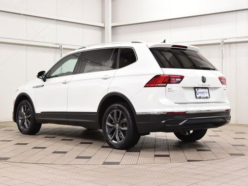 Used 2022 Volkswagen Tiguan SE AWD/4WD image 6