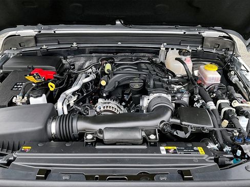 Used 2024 Jeep Wrangler Rubicon w/ Safety Group image 34