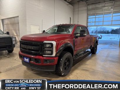 New 2026 Ford F350 Lariat w/ Black Appearance Package