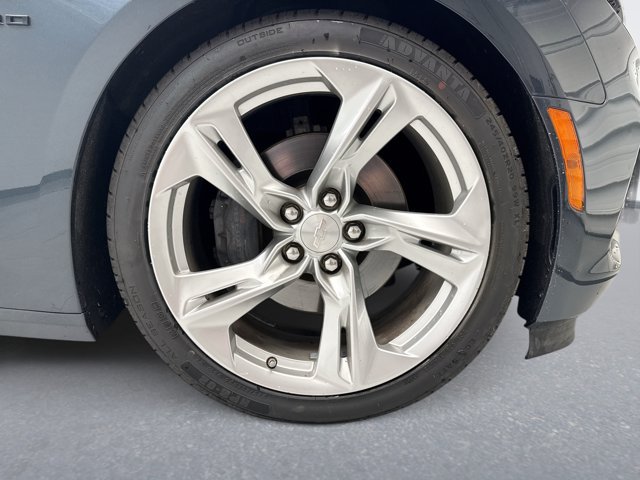 Used 2020 Chevrolet Camaro SS RWD image 22