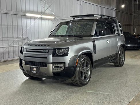 Used 2022 Land Rover Defender 110 X-Dynamic SE image 1