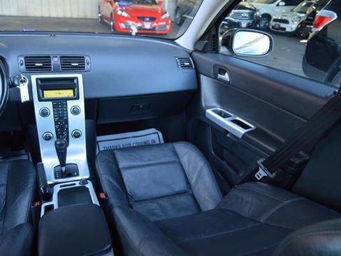 Used 2011 Volvo S40 T5 w/ Preferred Pkg image 40