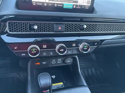 Certified 2023 Honda Civic Touring image 33