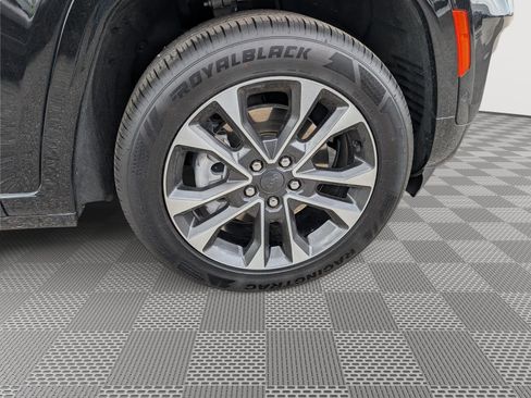 Used 2023 Jeep Grand Cherokee L Overland AWD/4WD image 9