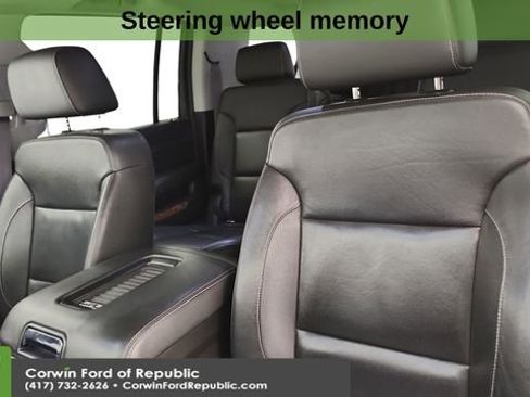 Used 2017 Chevrolet Suburban Premier image 11