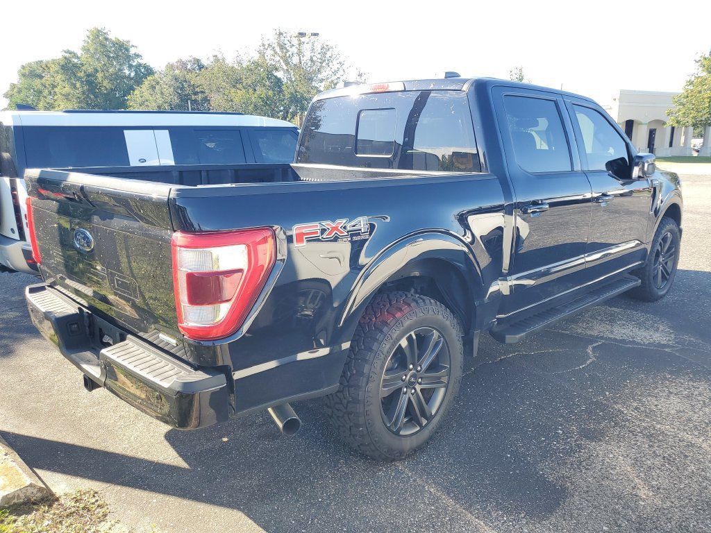 Used 2021 Ford F150 Lariat w/ Equipment Group 502A High AWD/4WD image 4