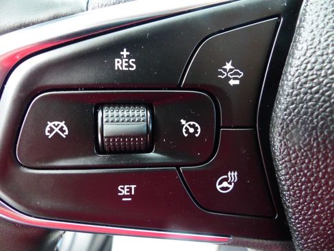 Used 2025 Chevrolet Trax ACTIV w/ Driver Confidence Package image 26