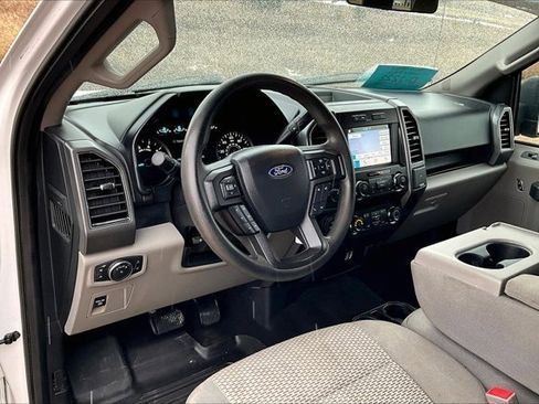 Used 2019 Ford F150 XLT w/ Trailer Tow Package image 18