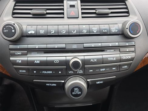 Used 2011 Honda Accord EX image 24