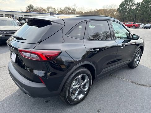 New 2026 Ford Escape ST-Line image 2